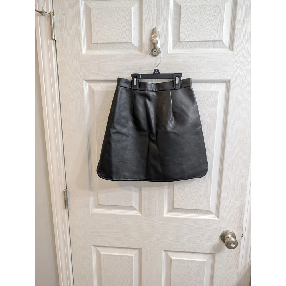Hello Molly Black Faux Leather A Line Mini Skirt‎ - Size XS
